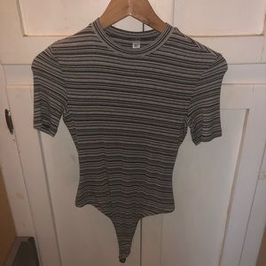 striped short sleeve bodysuit